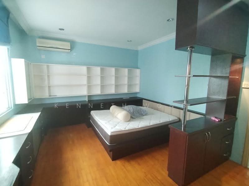 Condominium for Sale at De Summit Condominium - Kenneth Wong - Bedroom - PropertyGuru.com.my