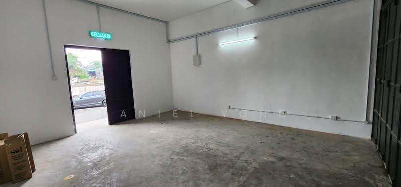 Shop for Sale in Taman Tasek (Johor Bahru) - Daniel Yong - Interior - PropertyGuru.com.my