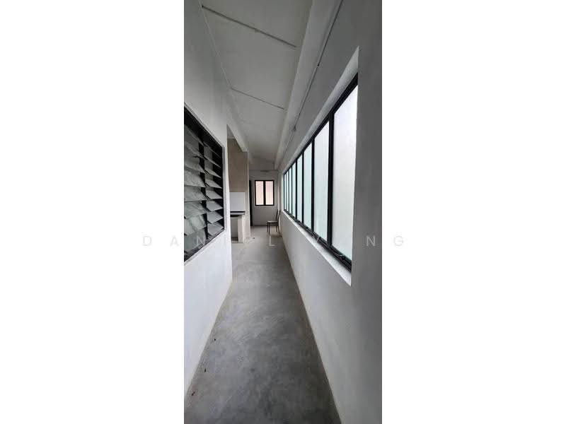 Shop for Sale in Taman Tasek (Johor Bahru) - Daniel Yong - Corridor - PropertyGuru.com.my