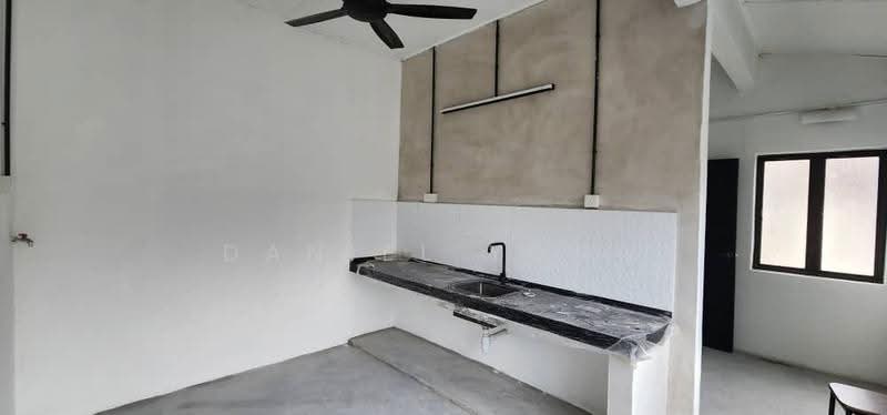 Shop for Sale in Taman Tasek (Johor Bahru) - Daniel Yong - Kitchen - PropertyGuru.com.my