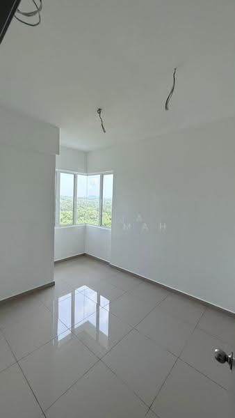 Condominium for Sale at E Park Residence - Raja Fatimah - Bedroom - PropertyGuru.com.my