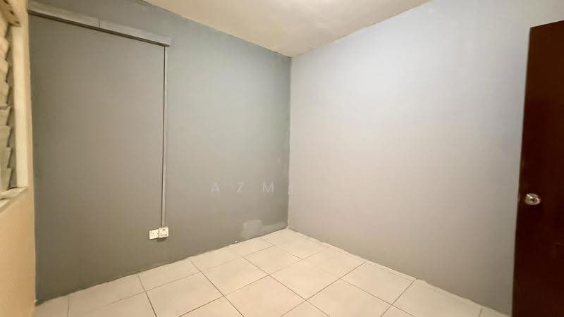 Pangsapuri untuk Dijual di Lakeview Apartments - Azmi . - PropertyGuru.com.my