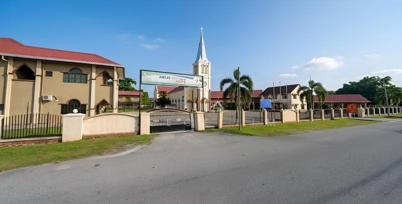 Tanah Kediaman untuk Dijual di Pekan Teluk Intan (Teluk Intan) - TREECE LIM - Exterior - PropertyGuru.com.my