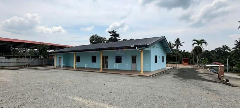Warehouse for Sale in Kuantan (Pahang) - Joceline Chin - Exterior - PropertyGuru.com.my