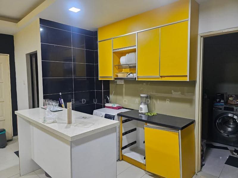 Rumah Teres 2-Tingkat untuk Dijual di Seksyen 23 (Shah Alam) - Abdul Qadir - Kitchen - PropertyGuru.com.my
