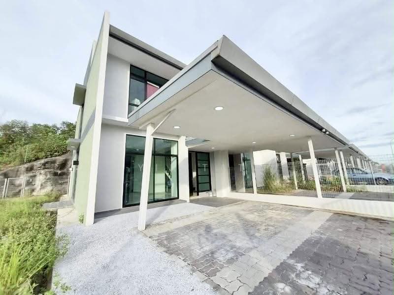 2-storey Terraced House for Sale in Bandar Seri Alam (Masai) - Yik Tat - PropertyGuru.com.my