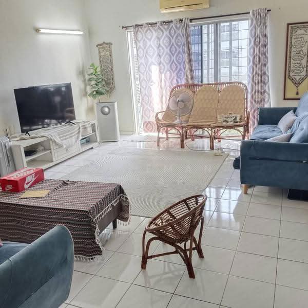 Condominium for Sale at Tiara Kelana - Hazeman Omar - Living Room - PropertyGuru.com.my
