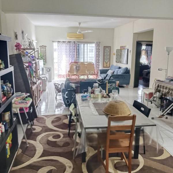Condominium for Sale at Tiara Kelana - Hazeman Omar - Living Room - PropertyGuru.com.my