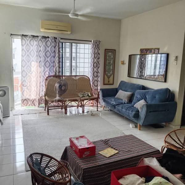 Condominium for Sale at Tiara Kelana - Hazeman Omar - Living Room - PropertyGuru.com.my