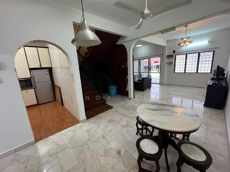 Rumah Teres 2-Tingkat untuk Disewa di Kepong (Kuala Lumpur) - Mandy Liew - Kitchen - PropertyGuru.com.my