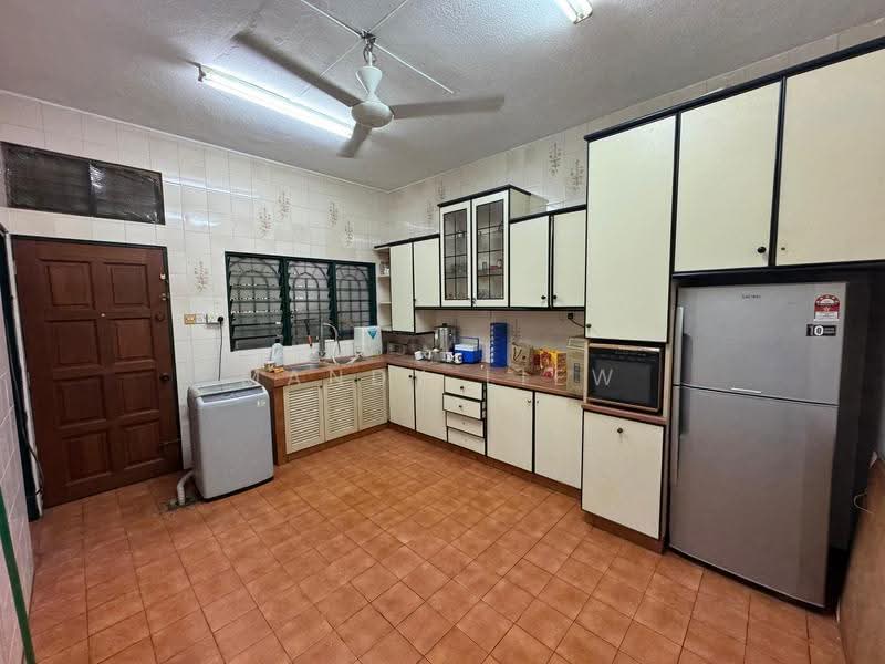 Rumah Teres 2-Tingkat untuk Disewa di Kepong (Kuala Lumpur) - Mandy Liew - Kitchen - PropertyGuru.com.my