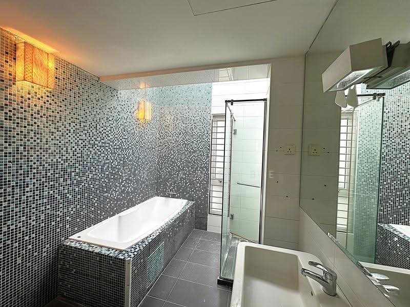 Terraced House for Rent in Bangsar Baru (Bangsar) - Bryant Be - Bathroom - PropertyGuru.com.my
