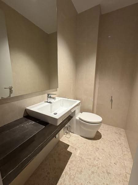 Kondominium untuk Disewa di Pavilion Hilltop - Angelyn Fong - Bathroom - PropertyGuru.com.my