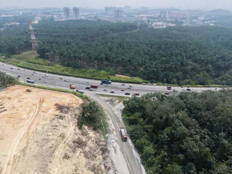Kilang Berkembar untuk Dijual di Semenyih (Selangor) - Raymond Lai - Exterior - PropertyGuru.com.my