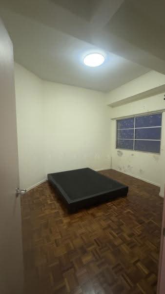 Kondominium untuk Disewa di Puncak Athenaeum - Eugene Lim - Bedroom - PropertyGuru.com.my