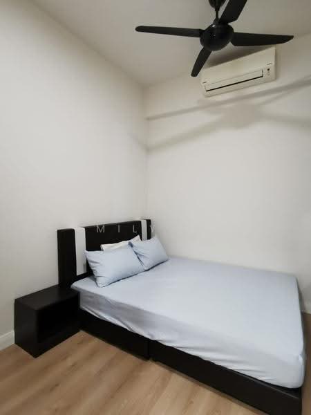Kediaman Servis untuk Disewa di Nova Saujana - Emily Lee - Bedroom - PropertyGuru.com.my
