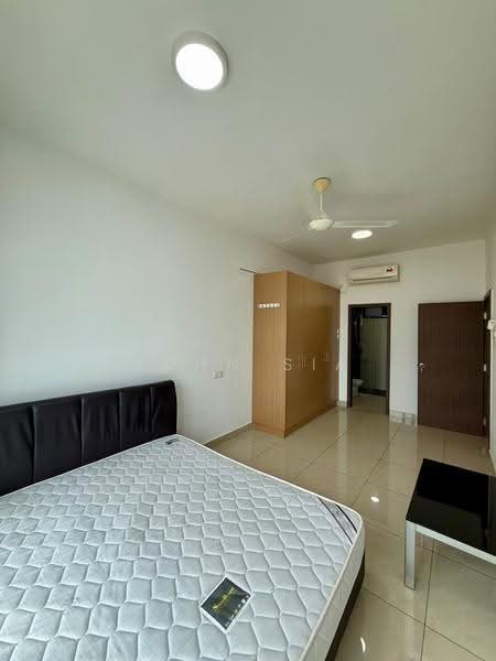 Kediaman Servis untuk Disewa di D'Secret Garden (Pangsapuri Kempas Indah) - John Sia - Bedroom - PropertyGuru.com.my