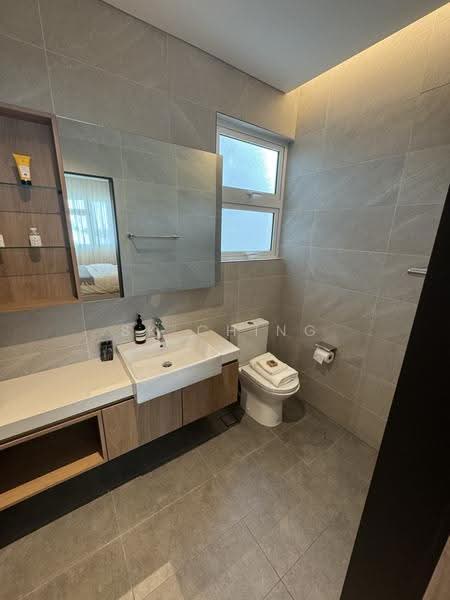 Kediaman Servis untuk Dijual di Maxim D'Parc - SK Ching - Bathroom - PropertyGuru.com.my