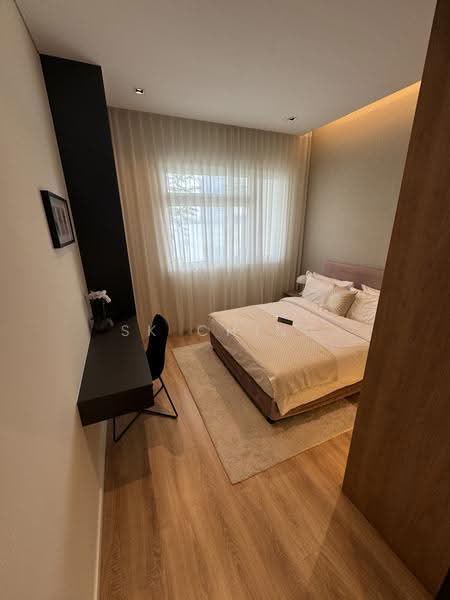 Kediaman Servis untuk Dijual di Maxim D'Parc - SK Ching - Bedroom - PropertyGuru.com.my