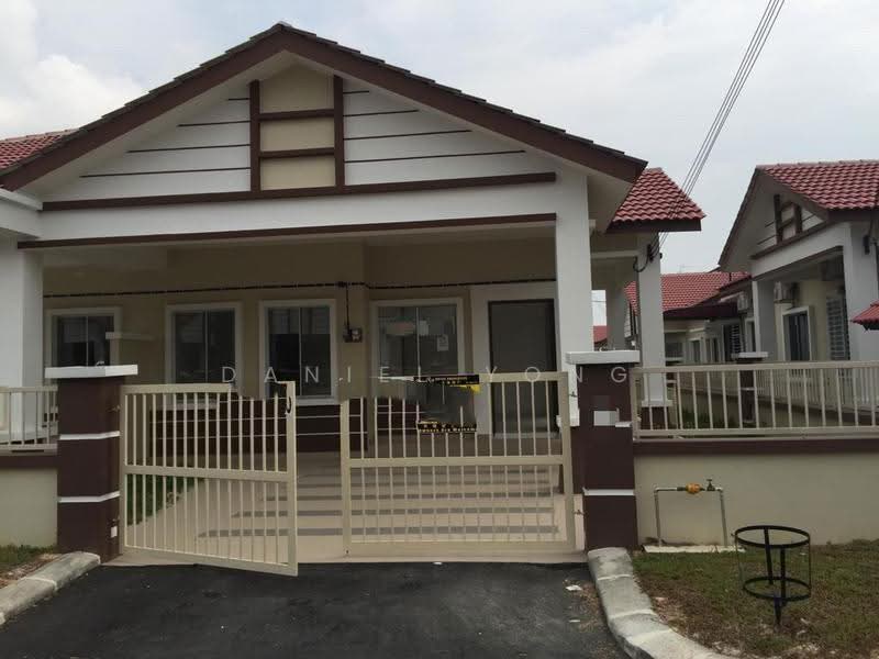 1-storey Terraced House for Sale in Kota Masai (Pasir Gudang) - Daniel Yong - Exterior - PropertyGuru.com.my