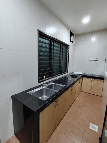 2-storey Terraced House for Rent in Bandar Mahkota Cheras (Cheras) - Leo Lim - Kitchen - PropertyGuru.com.my