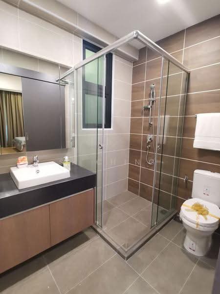 Kediaman Servis untuk Dijual di Maxim D'Parc - SK Ching - Bathroom - PropertyGuru.com.my