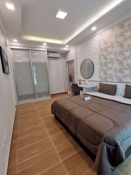 Kediaman Servis untuk Dijual di Maxim D'Parc - SK Ching - Bedroom - PropertyGuru.com.my