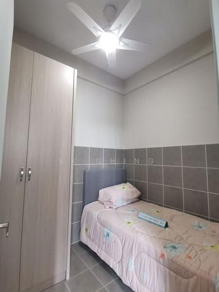 Kediaman Servis untuk Dijual di Maxim D'Parc - SK Ching - Bedroom - PropertyGuru.com.my