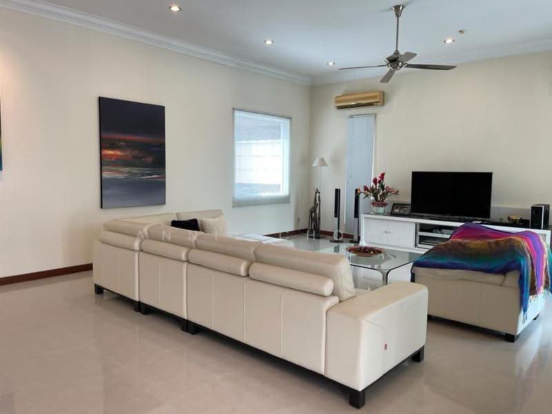 Bungalow House for Sale in Tropicana (Petaling Jaya) - Annie Chong - Living Room - PropertyGuru.com.my
