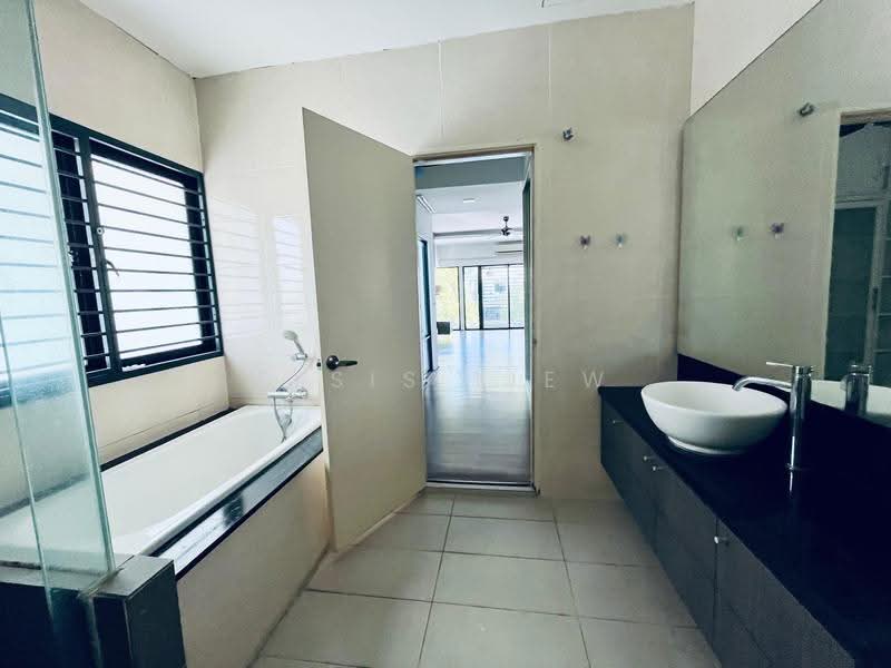 Rumah Teres 3-Tingkat untuk Dijual di Lake Fields (Sungai Besi) - Elsis Liew - PropertyGuru.com.my