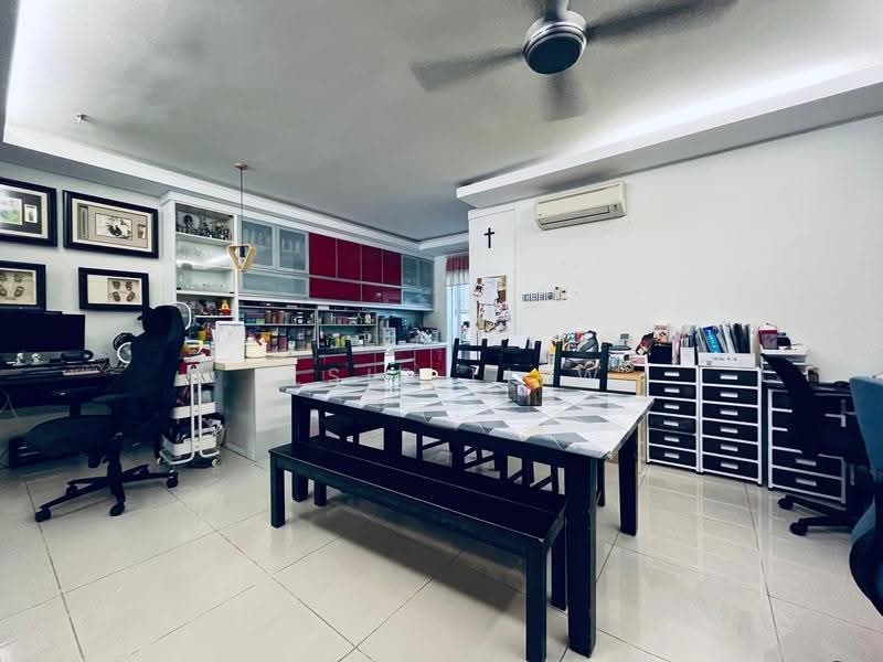 Rumah Teres 3-Tingkat untuk Dijual di Lake Fields (Sungai Besi) - Elsis Liew - PropertyGuru.com.my