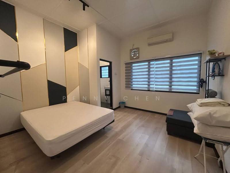Semi-Detached House for Sale in New Pasir Puteh (Ipoh) - PENNY CHEN - Bedroom - PropertyGuru.com.my