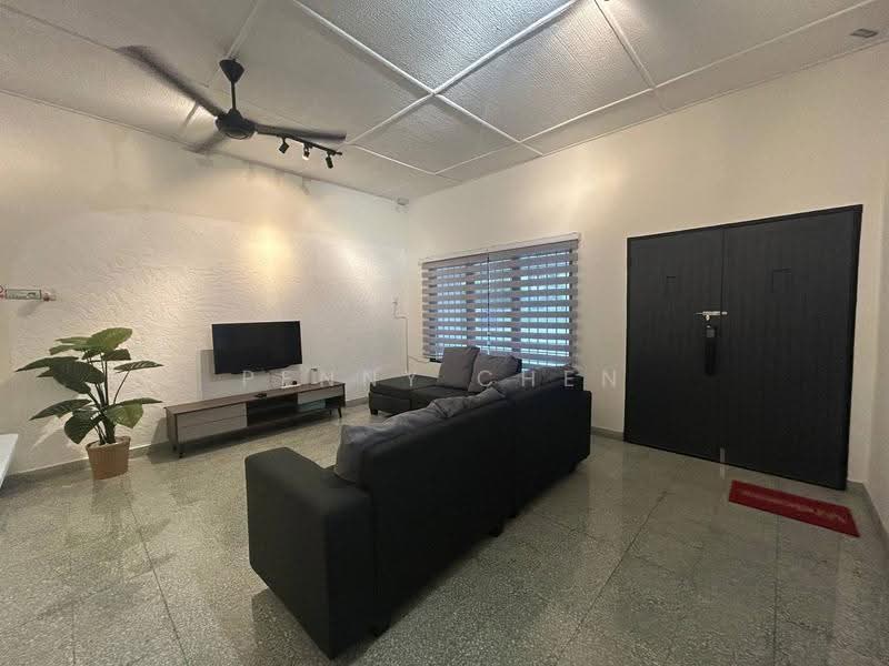 Semi-Detached House for Sale in New Pasir Puteh (Ipoh) - PENNY CHEN - Living Room - PropertyGuru.com.my