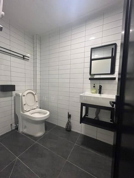 Semi-Detached House for Sale in New Pasir Puteh (Ipoh) - PENNY CHEN - Bathroom - PropertyGuru.com.my