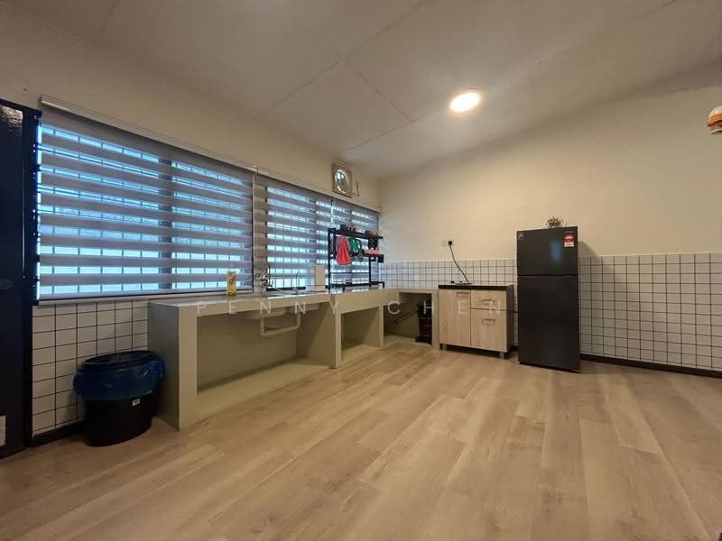 Semi-Detached House for Sale in New Pasir Puteh (Ipoh) - PENNY CHEN - Kitchen - PropertyGuru.com.my
