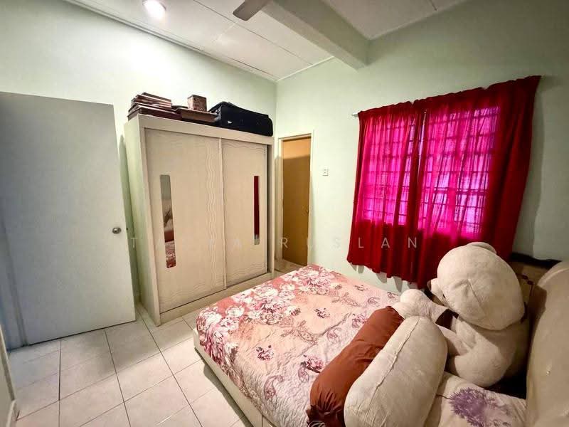 Rumah Teres 2-Tingkat untuk Dijual di Seksyen 3 (Bangi) - Tasya Ruslan - PropertyGuru.com.my