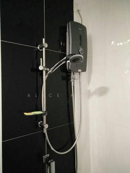 Kediaman Servis untuk Disewa di Menara Suria (V12) - Alice Kuon - Bathroom - PropertyGuru.com.my