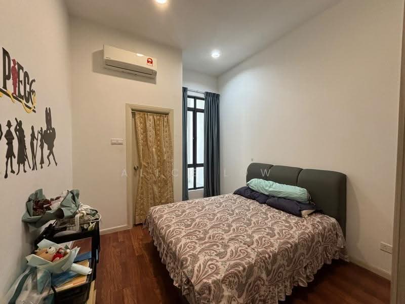 Rumah Teres 2-Tingkat untuk Dijual di Rawang (Selangor) - Alice Low - Bedroom - PropertyGuru.com.my