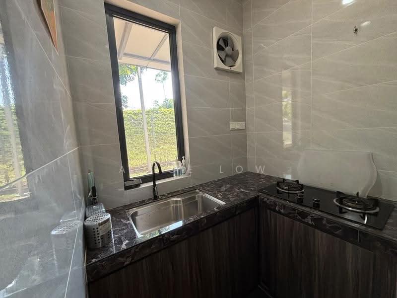 Rumah Teres 2-Tingkat untuk Dijual di Rawang (Selangor) - Alice Low - Kitchen - PropertyGuru.com.my