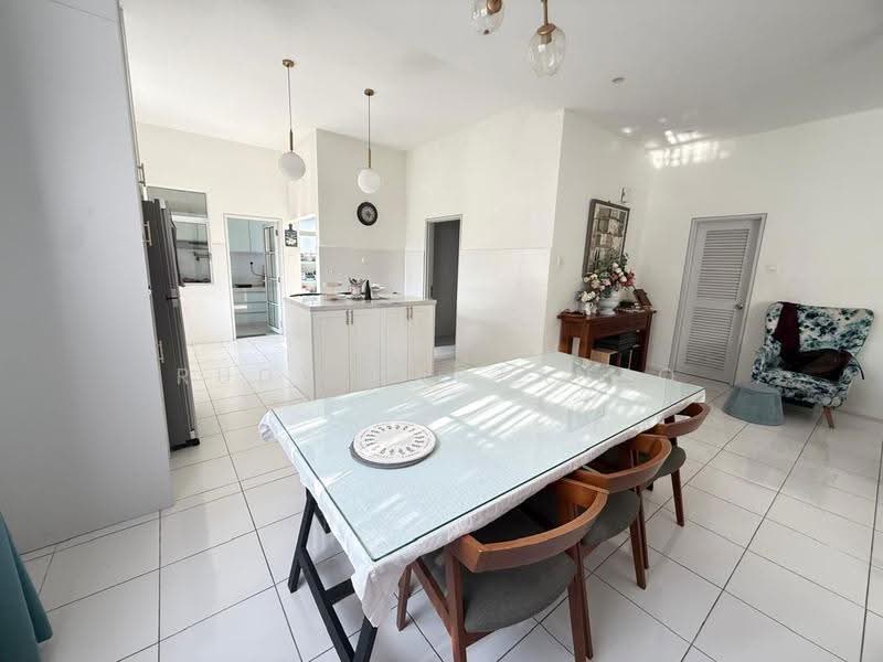 Rumah Teres 2-Tingkat untuk Dijual di Nilai (Negeri Sembilan) - Rudy Hartanto - Kitchen - PropertyGuru.com.my