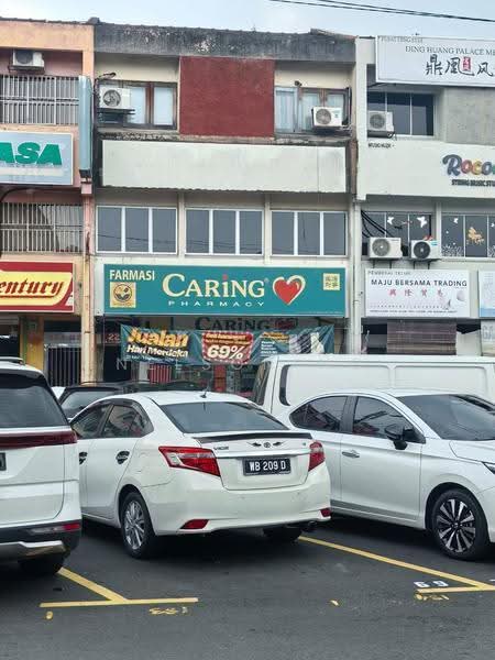 Shop for Rent in Batu Caves (Selangor) - Nelson Ng - Exterior - PropertyGuru.com.my