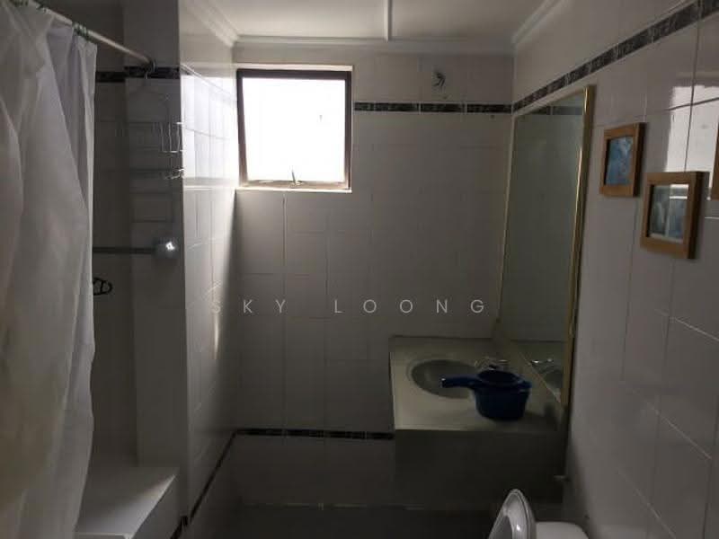 Kondominium untuk Dijual di Ehsan Ria - Sky Loong - Bathroom - PropertyGuru.com.my