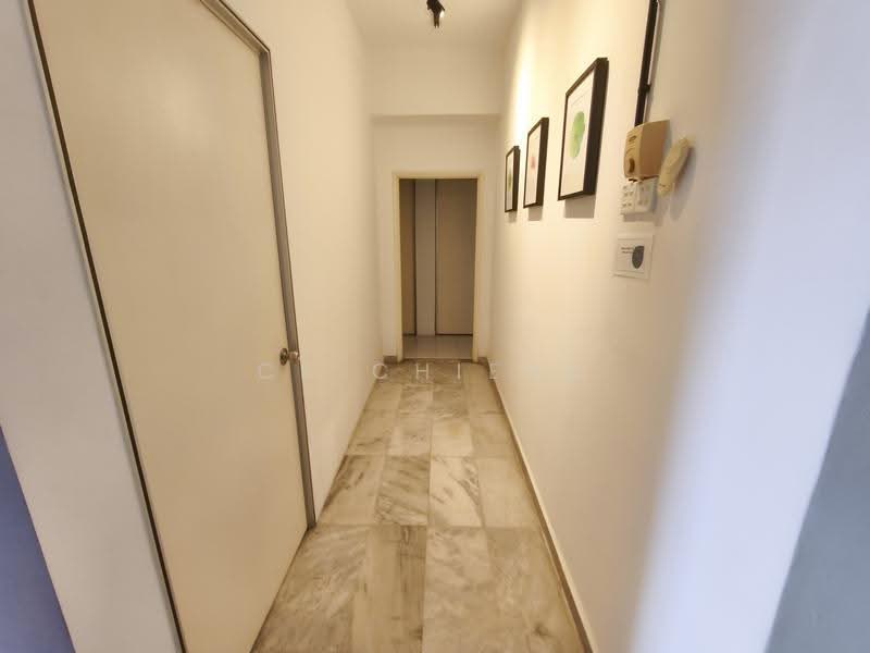 Kondominium untuk Dijual di Ridzuan Condominium - CK Chieng - Corridor - PropertyGuru.com.my