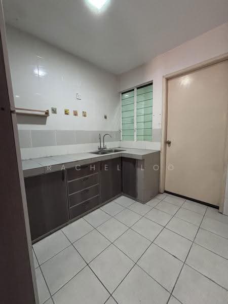 Apartment for Rent at Taman Koperasi Maju Jaya - Rachel Loo - Kitchen - PropertyGuru.com.my