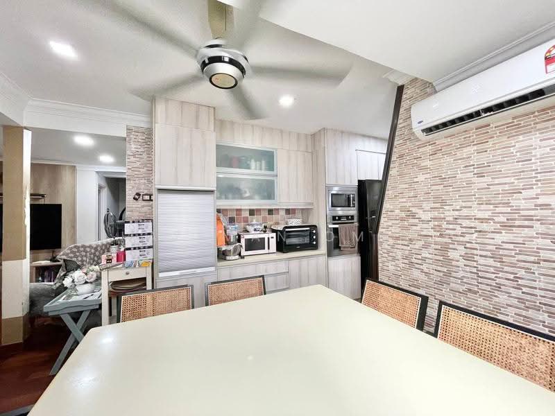Rumah Teres 1.5-Tingkat untuk Dijual di Usj 2 (Subang Jaya) - Hazeman Omar - Kitchen - PropertyGuru.com.my
