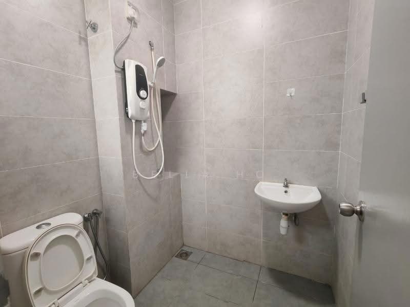 2-storey Terraced House for Rent in Bandar Kulai (Kulai) - Bella Ho - Bathroom - PropertyGuru.com.my