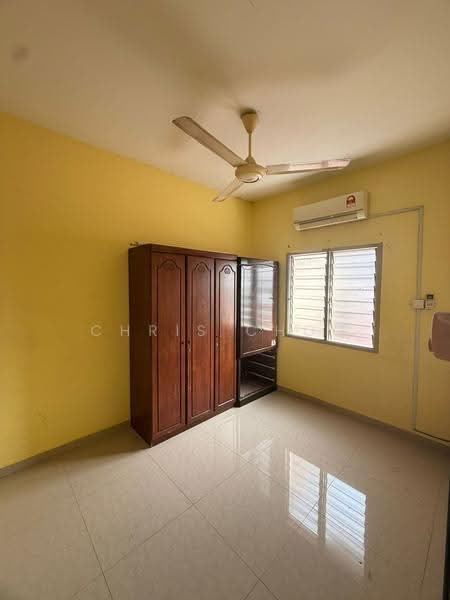 Rumah Teres 2-Tingkat untuk Disewa di Semenyih (Selangor) - Chris Choo - Bedroom - PropertyGuru.com.my