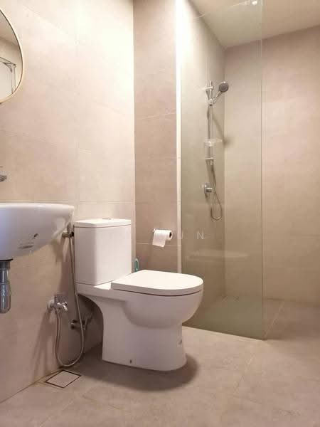 Kediaman Servis untuk Disewa di 8th & Stellar - Yi Jun - Bathroom - PropertyGuru.com.my