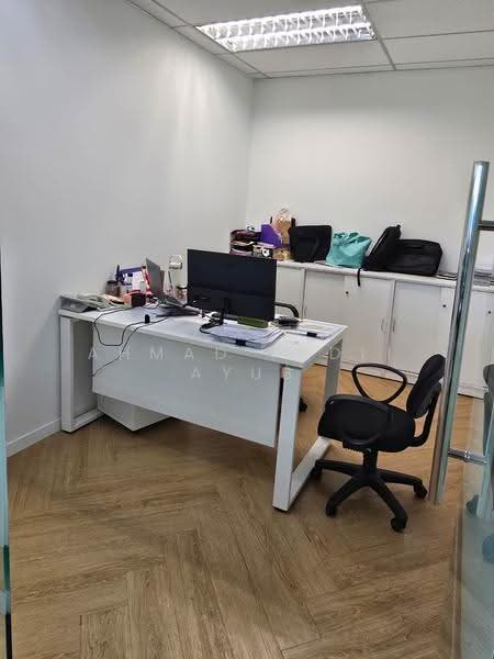 Office for Rent in SS 21, Damansara Utama (Petaling Jaya) - Ahmad Fadli Ayub - Study - PropertyGuru.com.my