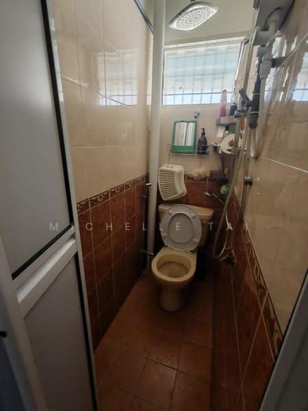 Rumah Teres 1-Tingkat untuk Dijual di SS 3, Taman Universiti (Petaling Jaya) - Michelle Tai - Bathroom - PropertyGuru.com.my
